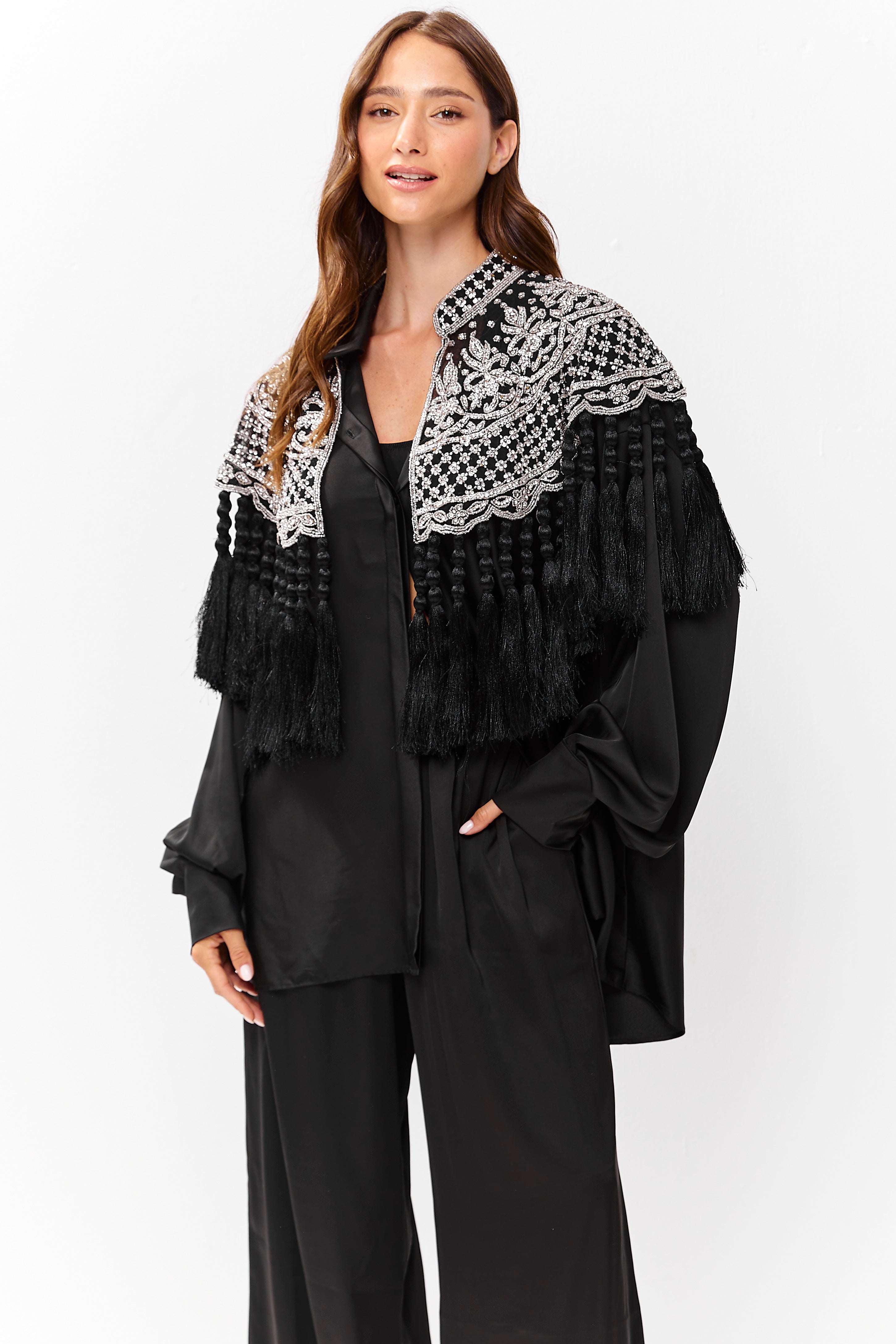 Sora Cape Black Silver