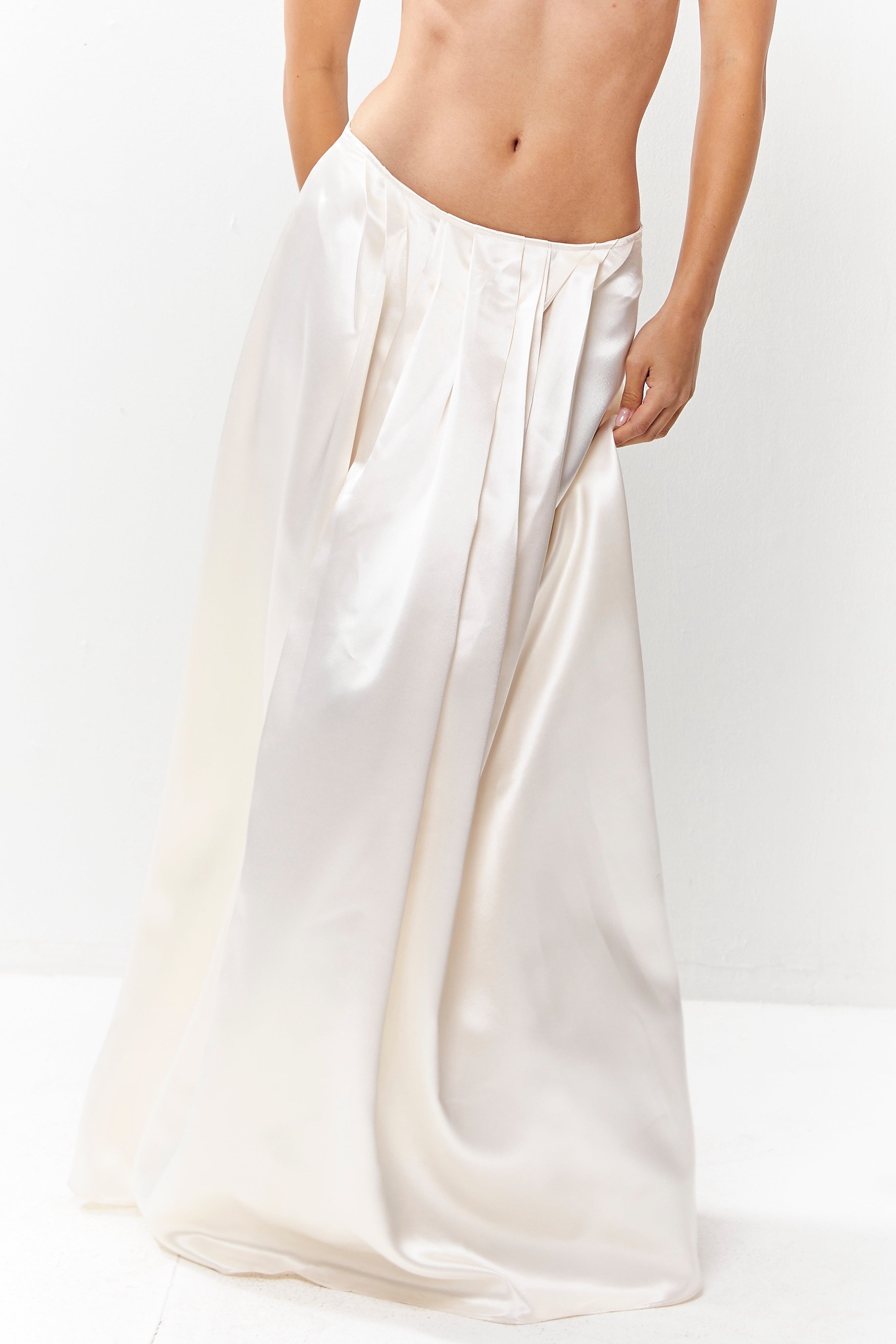 Luna Maxi Skirt White
